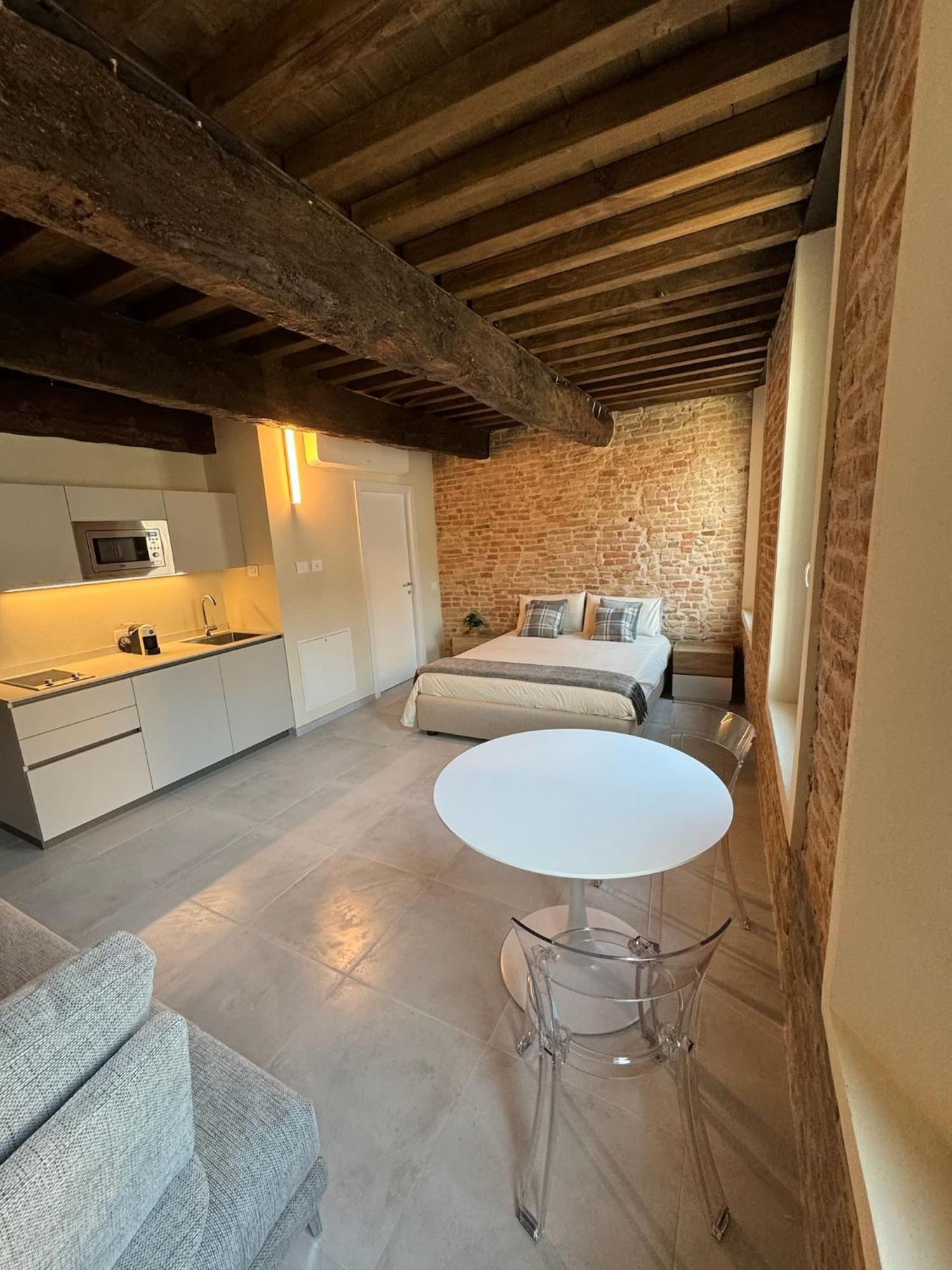 Noua Luxury Studio Apartments 라벤나 외부 사진