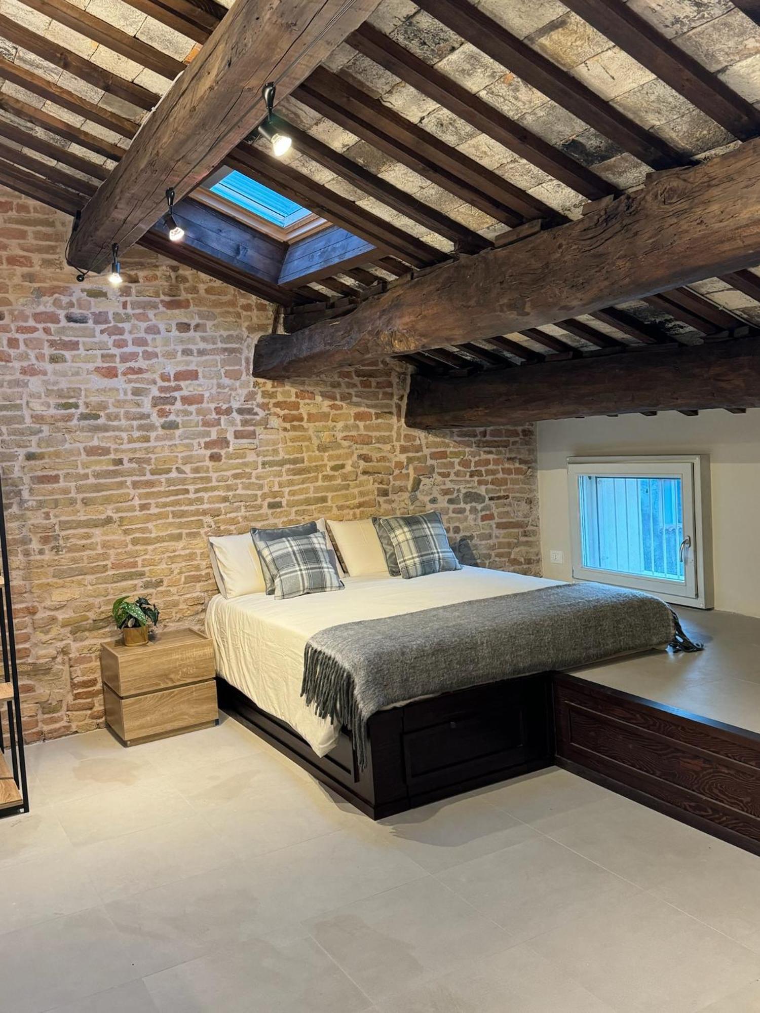 Noua Luxury Studio Apartments 라벤나 외부 사진