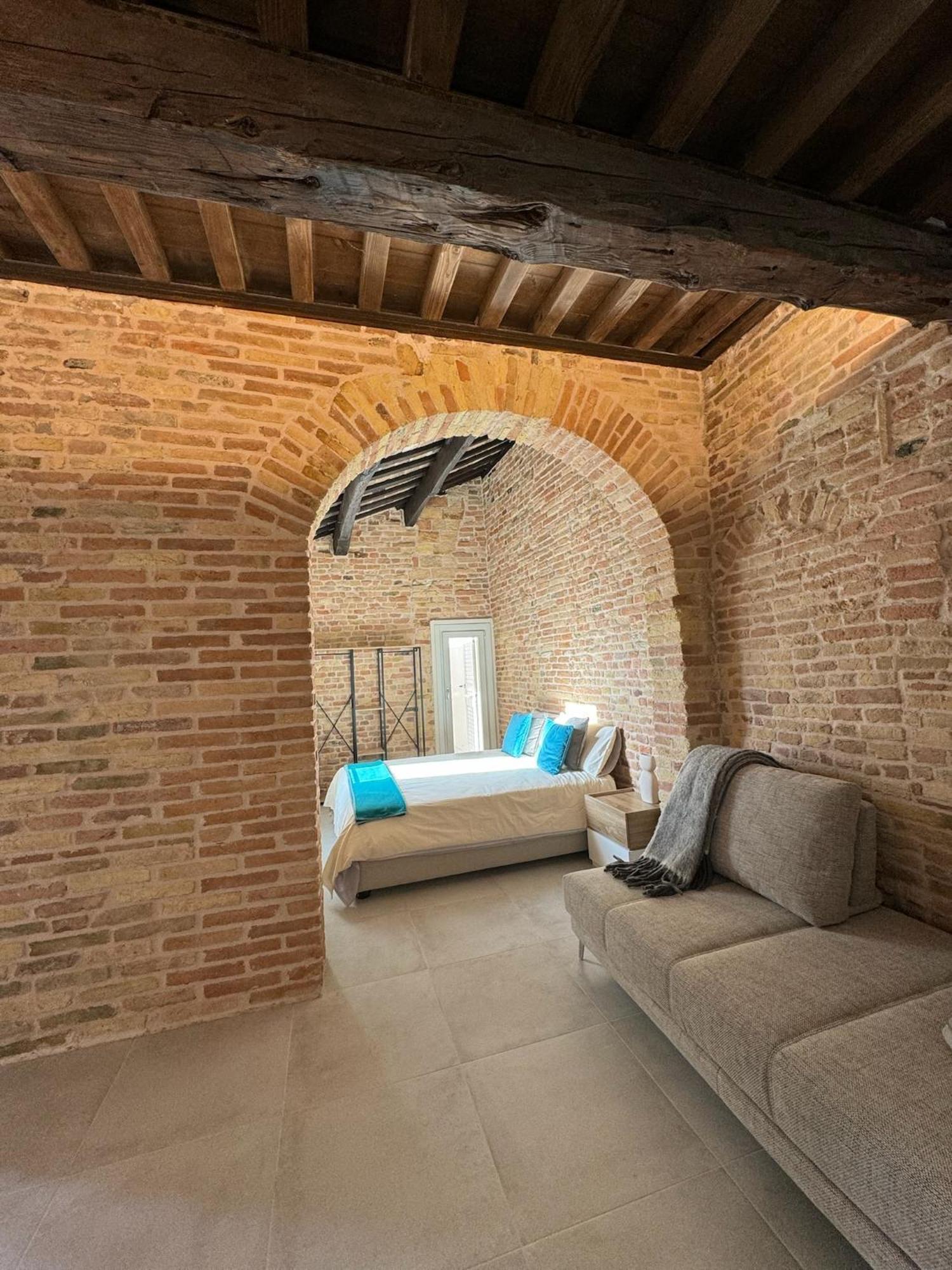 Noua Luxury Studio Apartments 라벤나 외부 사진
