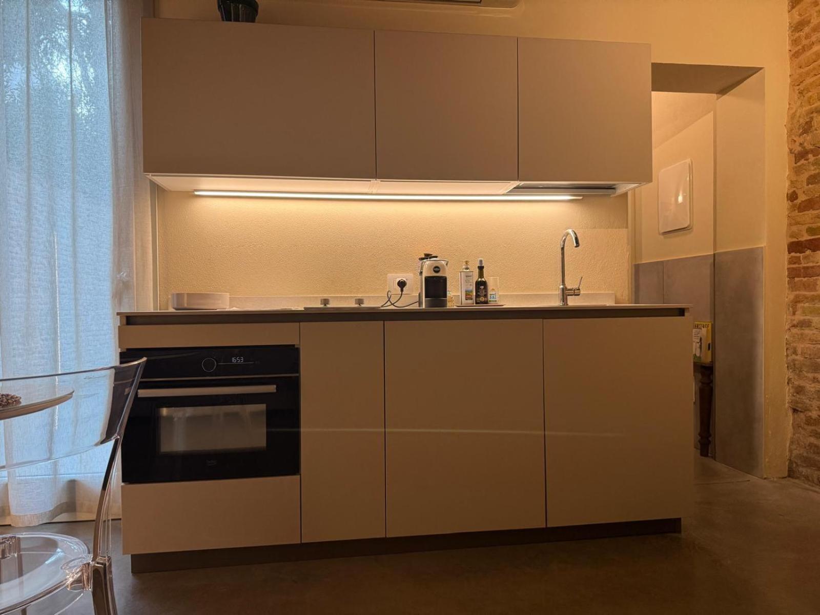 Noua Luxury Studio Apartments 라벤나 외부 사진